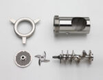 چرخ گوشت یخچال دار مینروا مدل A/E22 R - تصویر 2